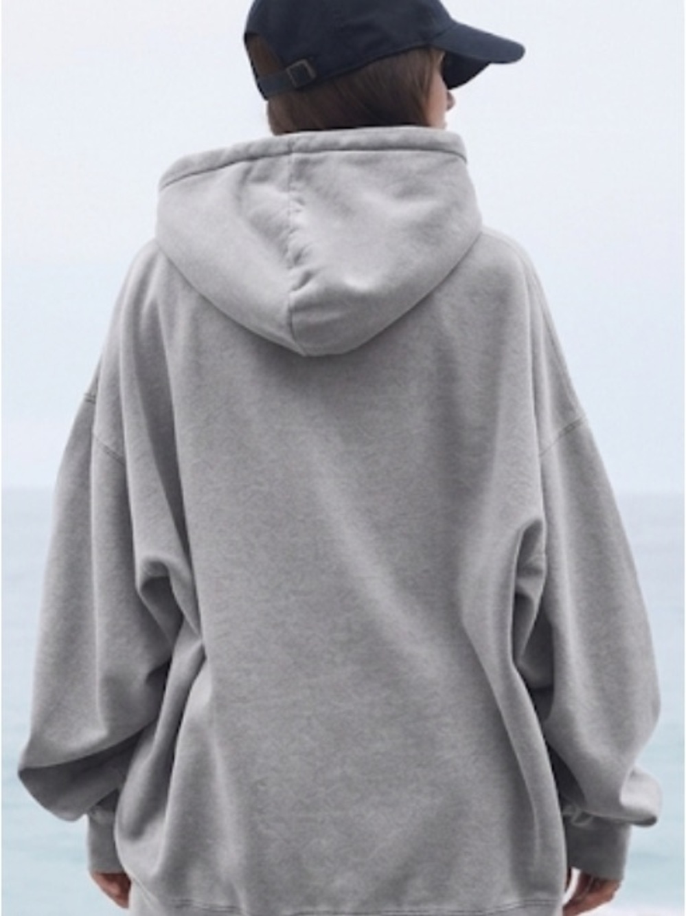 Brandy Melville NEW Christy Gray Oversized Hoodie - Picture 5 of 10